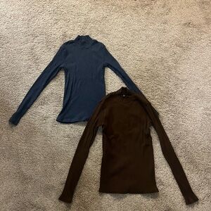 Uniqlo Navy & Brown Ribbed Turtleneck Set